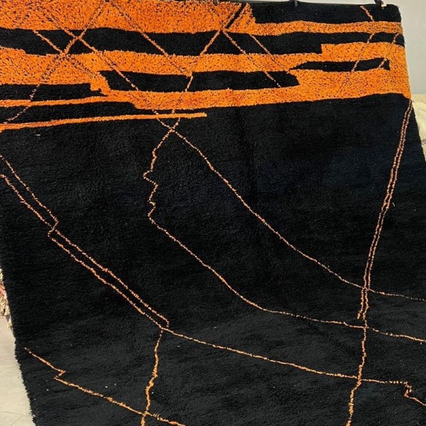 Tapis berbère Beni Ouarain noir et orange