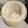 Fauteuil boule tressé avec des tiges de roseaux, artisanat marocain